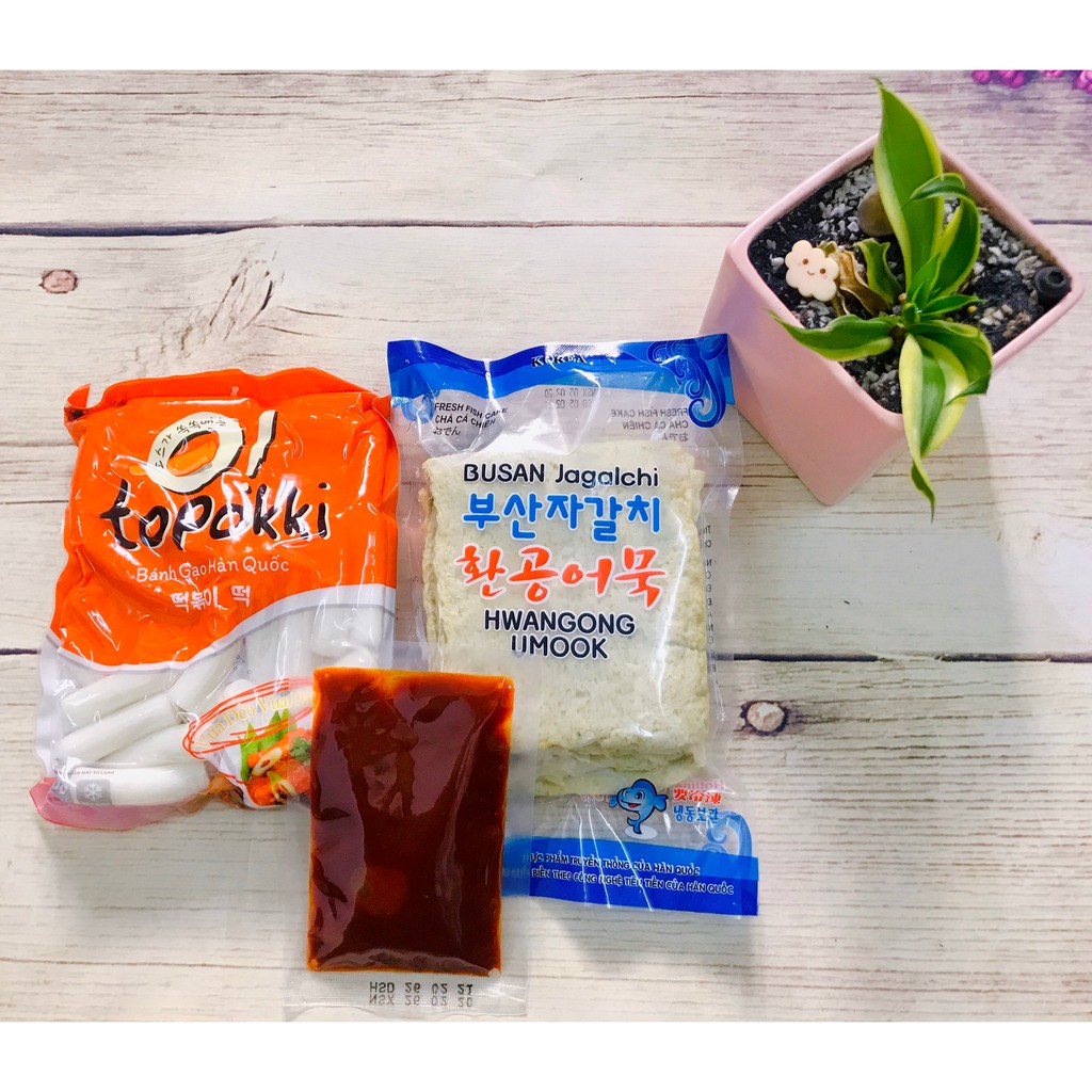 (CHỈ GIAO HÀ NỘI)BÁNH GẠO TOKBOKKI KÈM SỐT VÀ CHẢ CÁ