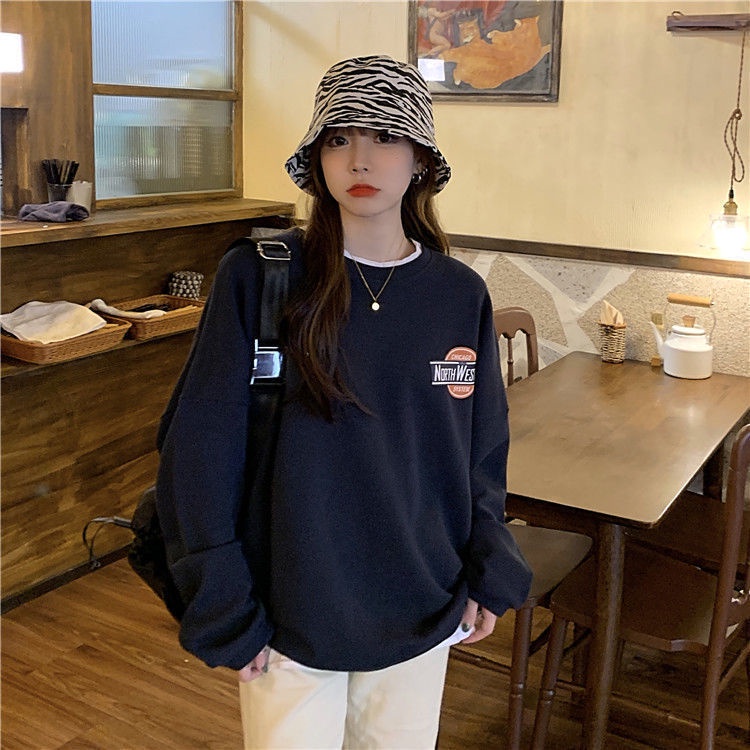 Áo thun nữ tay dài dáng rộng in hình mới