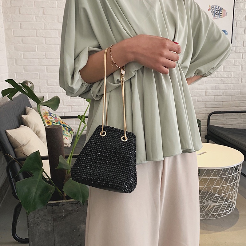 Túi Đeo Chéo Hình Xô Đính Đá Lấp Lánh Phong Cách Hàn Quốc Thời Trang Xuân Hè 2022 Cho Nữ