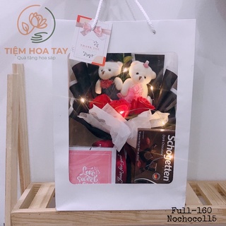 Bó hoa sáp gấu bông + socola kèm túi thiệp