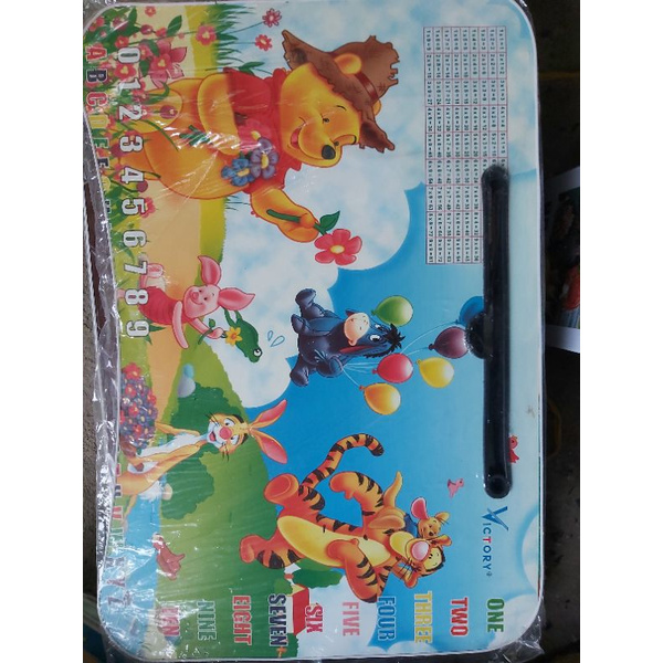 [CHỌN MÀU NGẪU NHIÊN] Bàn Học Gấp Gọn Có Khe Để Ipad Thông Minh Tiện Lợi | BigBuy360 - bigbuy360.vn