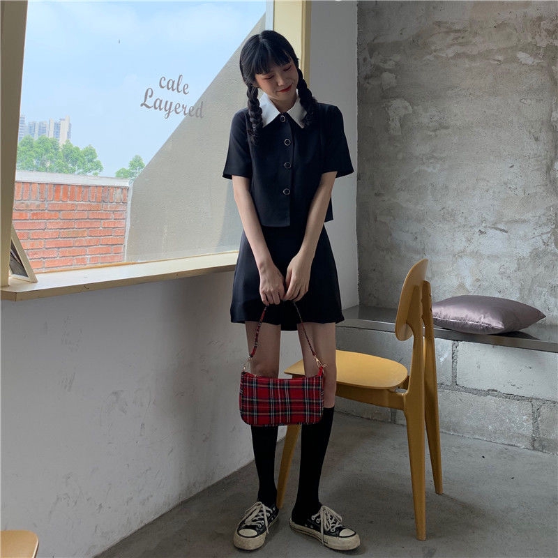 Bộ áo sơ mi lửng tay ngắn + chân váy lưng cao thời trang mùa hè cho nữ | BigBuy360 - bigbuy360.vn