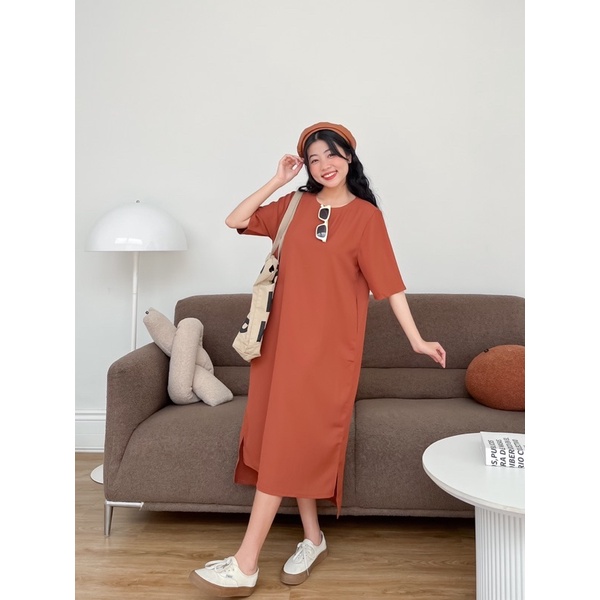 TEE DRESS - Đầm suông xẻ tà