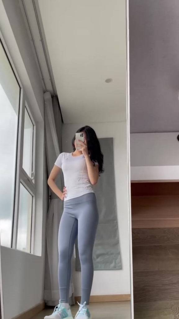 Áo tập gym yoga nữ Fitme Sigma phối lưới thông thoáng, vải cao cấp co giãn 4 chiều thấm hút mồ hôi tốt ATSM | BigBuy360 - bigbuy360.vn