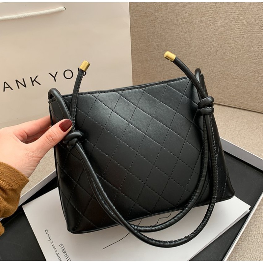 TÚI ĐEO CHÉO NỮ, TÚI DA TRẦN TRÁM DÂY BUỘC THỜI TRANG HÀN QUỐC BH 495 | BigBuy360 - bigbuy360.vn