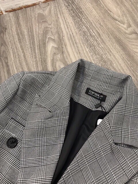 Áo vest kẻ 6 cúc, có ảnh thật và clip | BigBuy360 - bigbuy360.vn