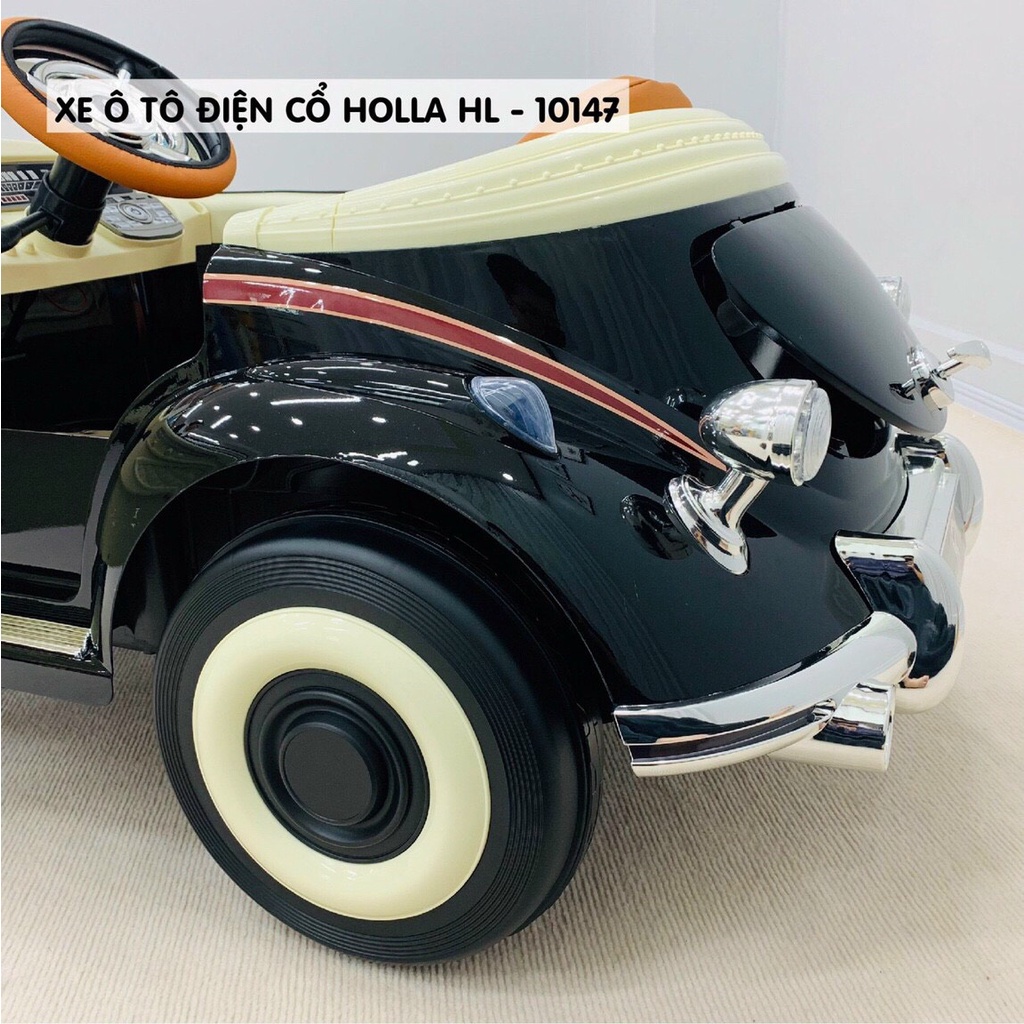 Xe ô tô điện cổ điển cho bé có điều khiển và nhấn chân ga tích hợp bluetooth chính hãng HOLLA HL-10147
