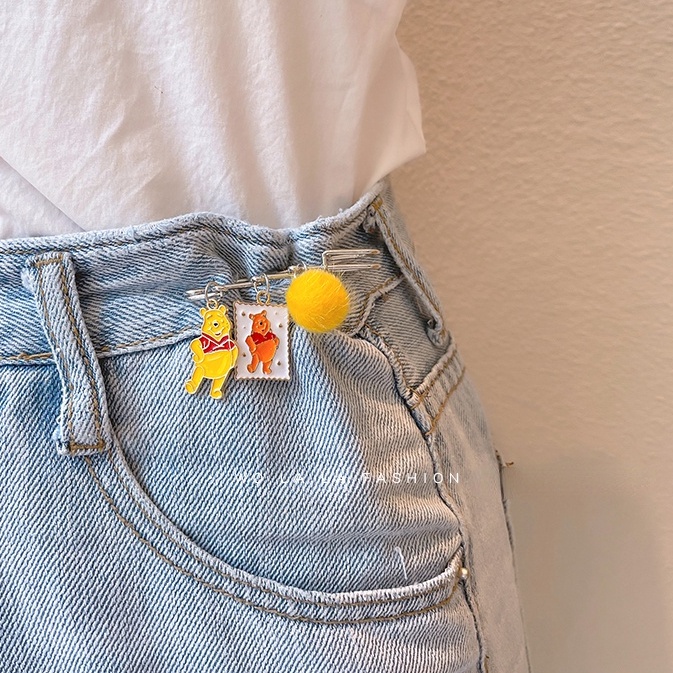 Ghim Cài Áo Họa Tiết Hoạt Hình Nhật Bản