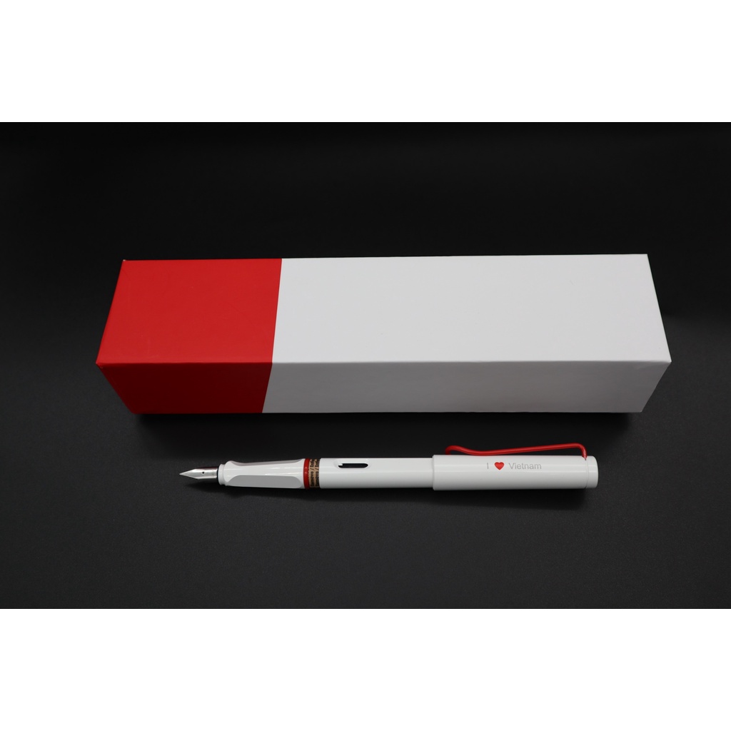 Bút máy I Love VN LAMY Vietnam Special Edition safari white with red clip