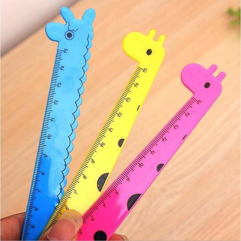 ⭐ iLado ⭐ Thước đo kích thước Thước kẻ hươu cao cổ hình động vật dễ thương học sinh Hoạt Hình mini đồ dùng học tập 15cm quà tặng học sinh In Họa Tiết Hoạt Hình Tiện Lợi Có thể được sử dụng làm dấu trang