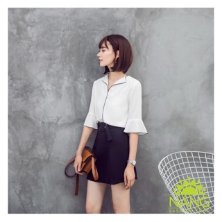 ÁO SƠ MI CỔ BẺ VIỀN TAY LOE