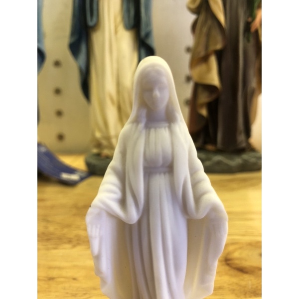 TƯỢNG ĐỨC MẸ BAN ƠN VICTORIA-QUÀ TẶNG CÔNG GIÁO