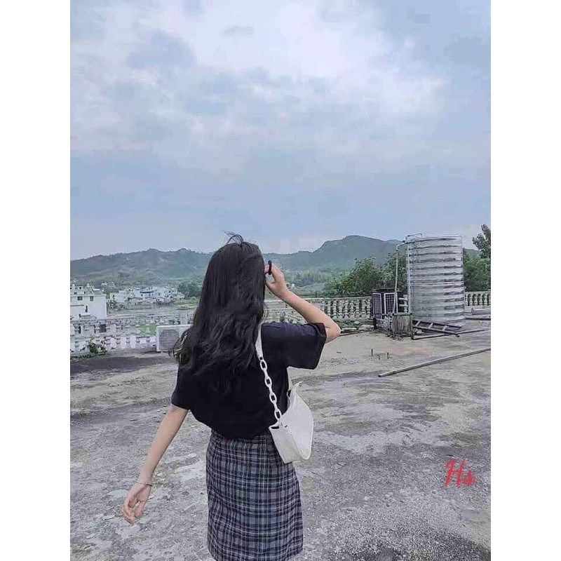 Bộ áo thun NEO chân váy kẻ HS57
