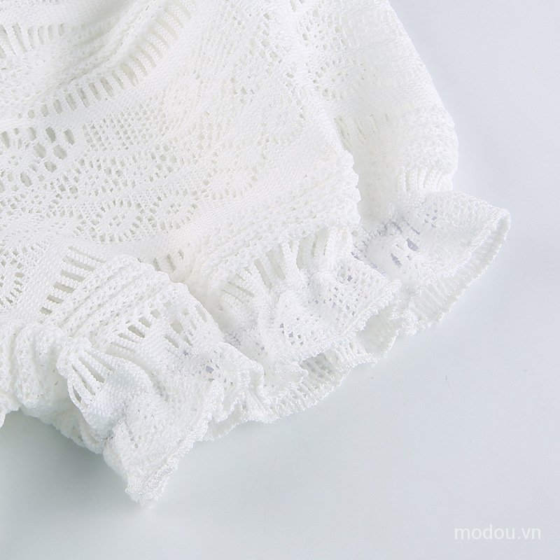 Áo Croptop Tay Ngắn Phối Ren Hoa Thiết Kế Thanh Lịch