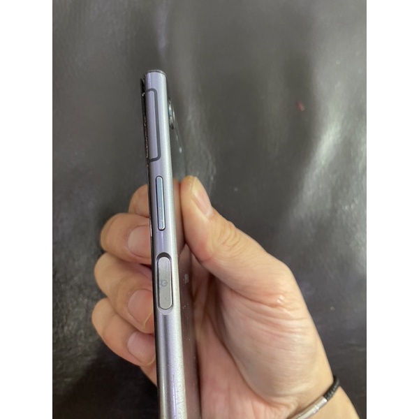 Điện thoại sony xz1