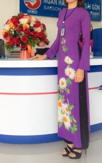 Áo dài truyền thống
