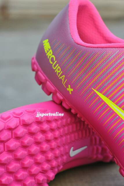 Giày Thể Thao Nike Mercurial Vapor Màu Hồng Trẻ Trung Năng Động