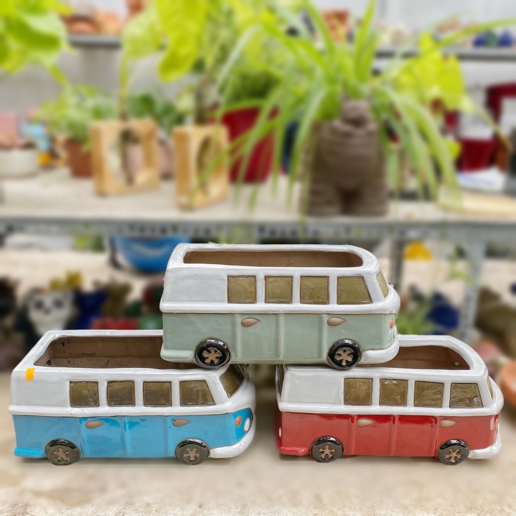 Chậu gốm sứ hình chiếc xe Bus trồng cây, trang trí tiểu cảnh kích thước 34*15*15cm