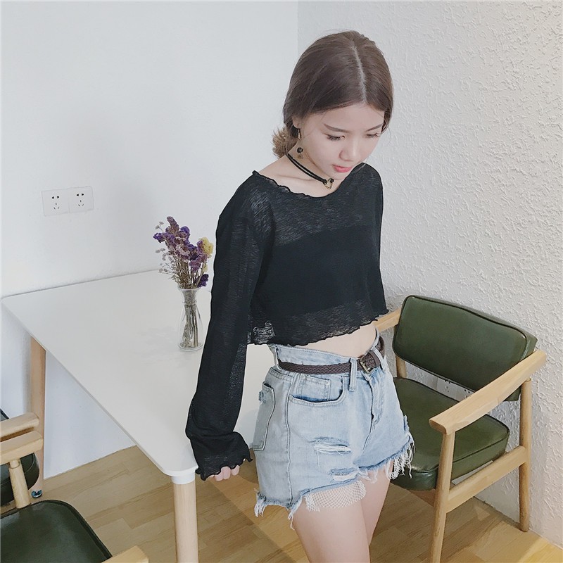 Áo thun nữ form rộng Emilyshop cotton cổ tròn in basic