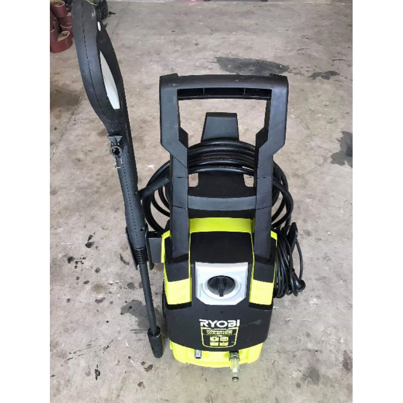 Máy rửa xe Ryobi 1800W