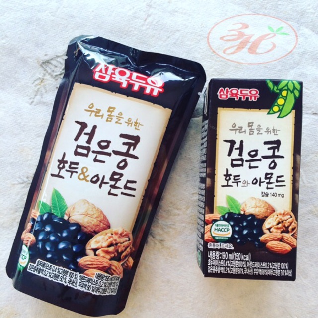 Set 12 túi nước óc chó Hạnh Nhân Hàn Quốc