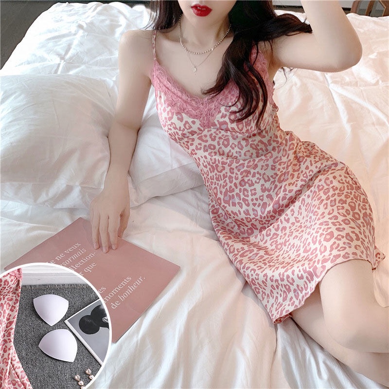Váy ngủ Yeya phối ren ôm dáng hở lưng quyến rũ thiết kế tinh tế thời trang | BigBuy360 - bigbuy360.vn