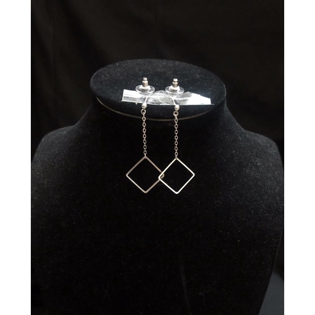 Bông tai hình thoi dài