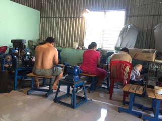 Cựa gà nòi 63
