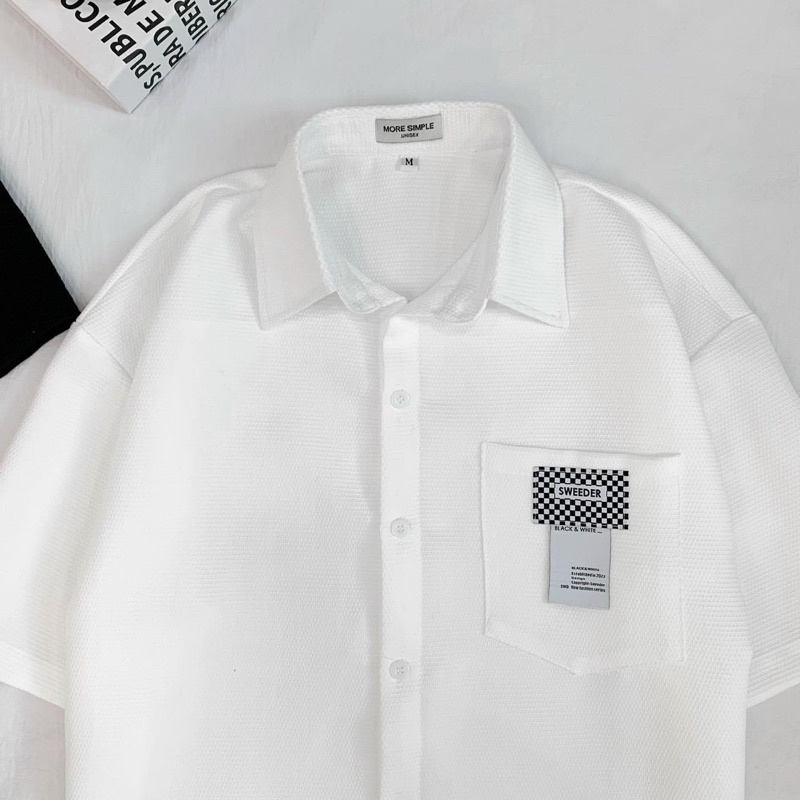 Áo sơmi tay lỡ unisex SWEEDER màu ĐEN/TRẮNG  Nam nữ unisex  Áo Sơ Mi form rộng style Ulzzang