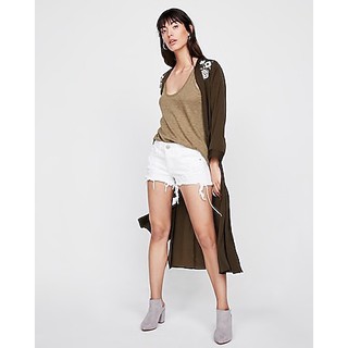 Quần short trắng Exprss xuất xịn