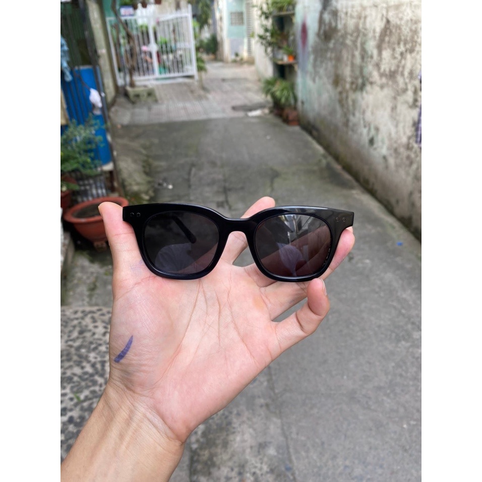 KÍNH GENTLEMONSTER CHÍNH HÃNG ĐÃ QUA SỬ DỤNG TRÒNG THỦY TINH THỜI TRANG DÀNH CHO CẢ NAM VÀ NỮ