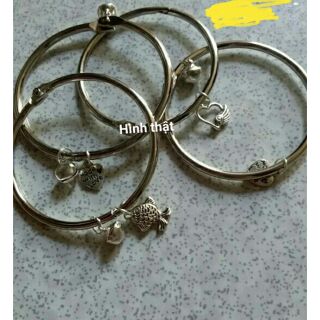 Kiềng tay inox 1 chuông 1 mặt charm xi bạc [ FLASH DEAL 1k ]