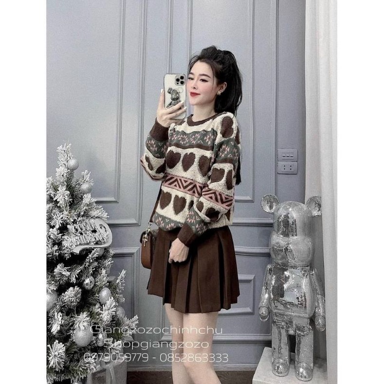 Chân váy xếp ly thêu ong hàng QC