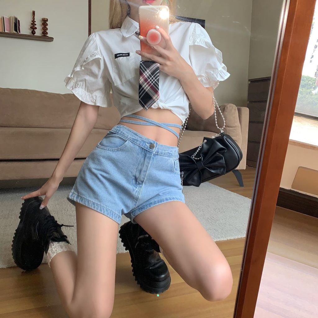 Quần Short Denim Lưng Cao Thiết Kế Mới Quyến Rũ Thời Trang Mùa Hè Dành Cho Nữ