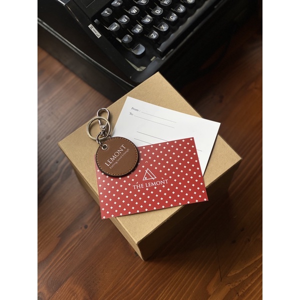 COMBO MÓC KHOÁ LEMONT + KHẮC TÊN