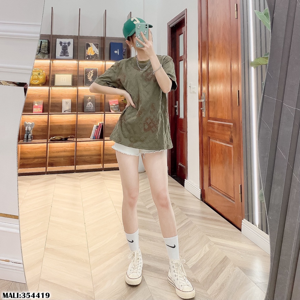 Áo Phông Nữ LV Hoạ Tiết Nổi Vải Cotton Mát Mịn - Áo Phông LV Nữ Nữ Cao Cấp  - Áo Đôi Nam Nữ Cao Cấp