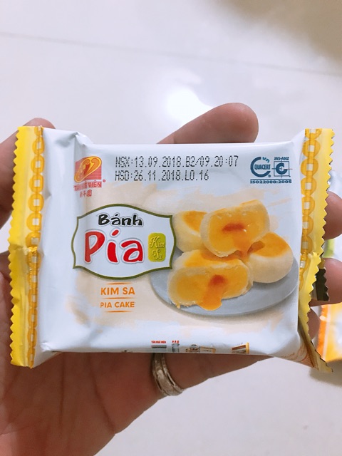 BÁNH PÍA KIM SA TRỨNG MUỐI (TÂN HUÊ VIÊN )