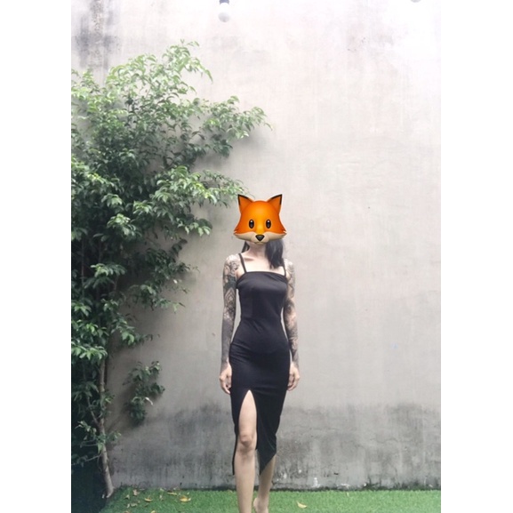 Váy body dáng ôm cúp ngực dài qua gối xẻ đùi hai dây thanh lí