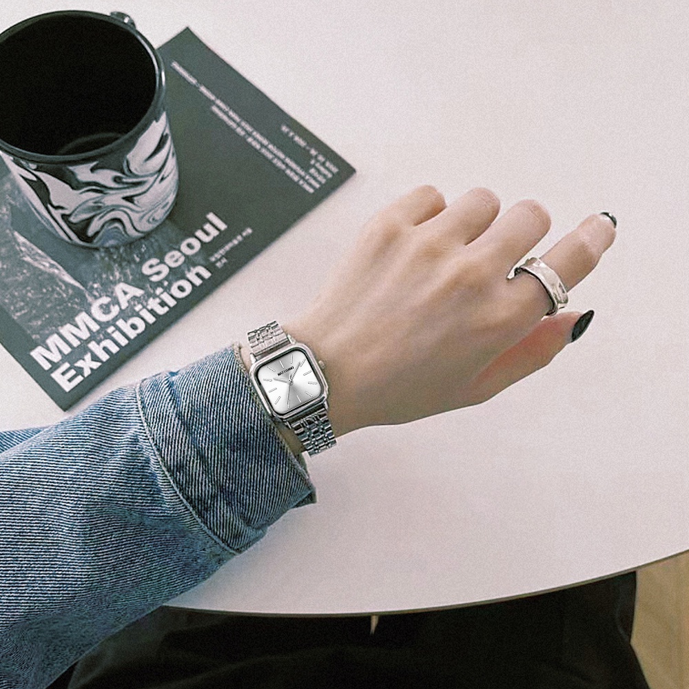 Đồng Hồ Nữ Dây Thép Lưới Mặt Vuông Đơn Giản Phong Cách Hàn Quốc