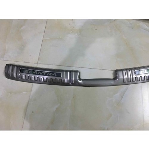 chống trầy cốp trong xe Elatra 2016-2019 mẫu inox