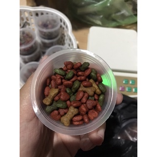Thức ăn dặm cho hamster