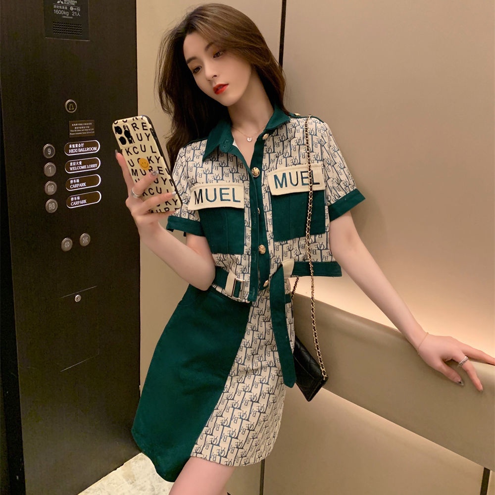 Bộ áo ngắn tay + chân váy thời trang phương Tây cá tính cho nữ