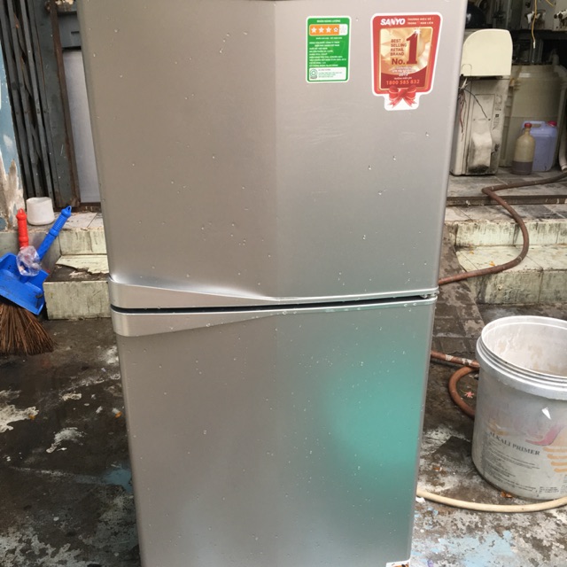 Tủ lạnh Sanyo (123 lít) không đóng tuyết