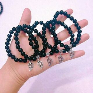 Vòng Tay Xỏ Hạt Đơn Giản.