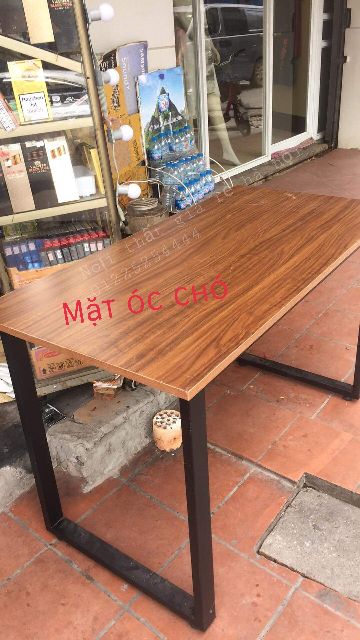Bàn làm việc chân sắt 120