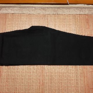 (TL) Quần legging lửng Luperi