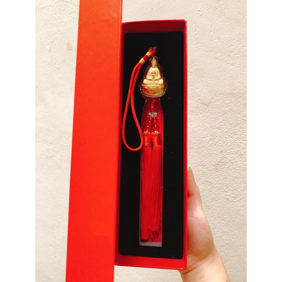 Dây Treo Hình Phật Bà Quan Âm 2 Mặt Tua Rua Đỏ May Mắn Bình An