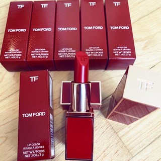 ( HTT01)  Tomford đỏ 69/75/lost cherry