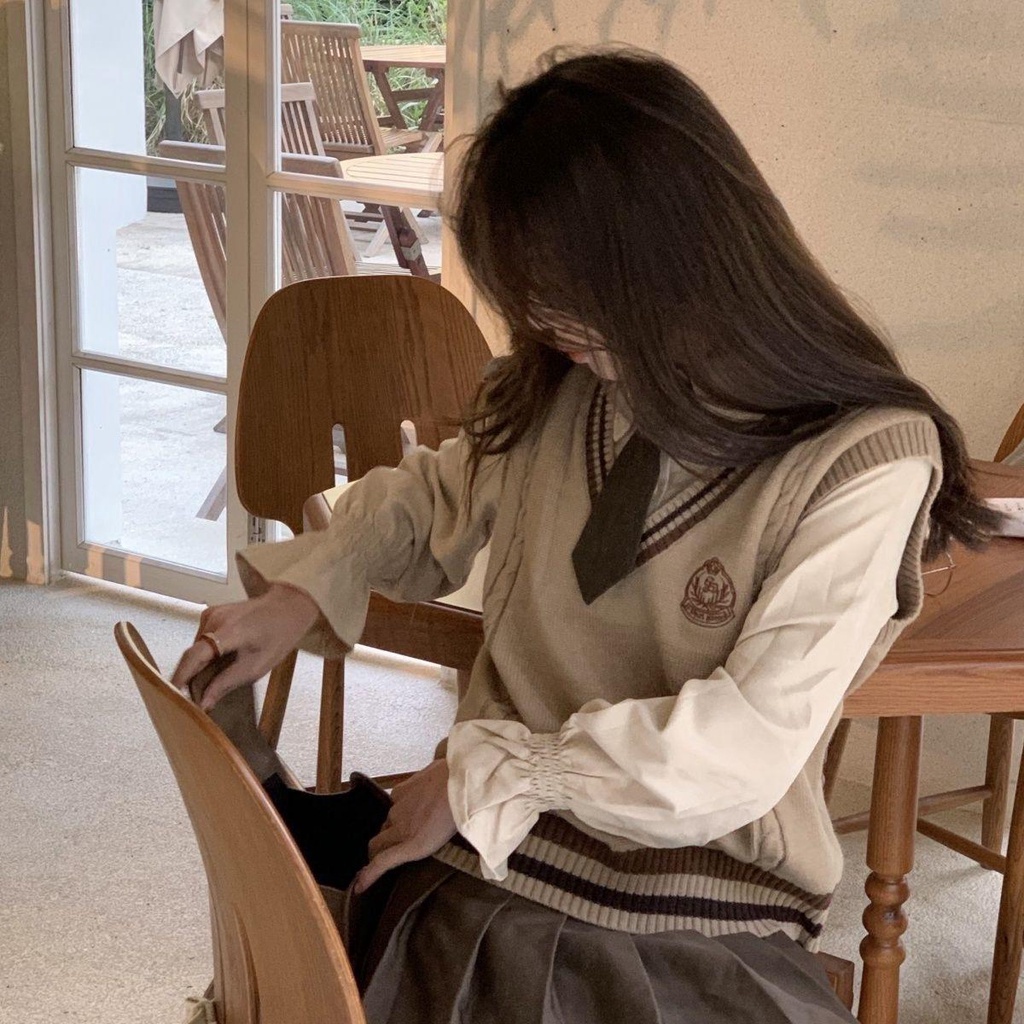 Set Áo Len Không Tay + Áo Sơ Mi + Chân Váy Xinh Xắn Thời Trang Dành Cho Nữ