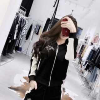 Bộ thể thao christian Dior